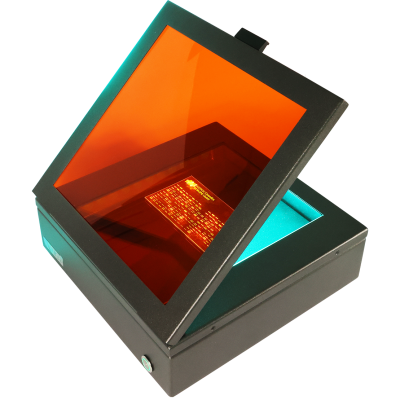 blue-green-illuminator-de-with-gel.png